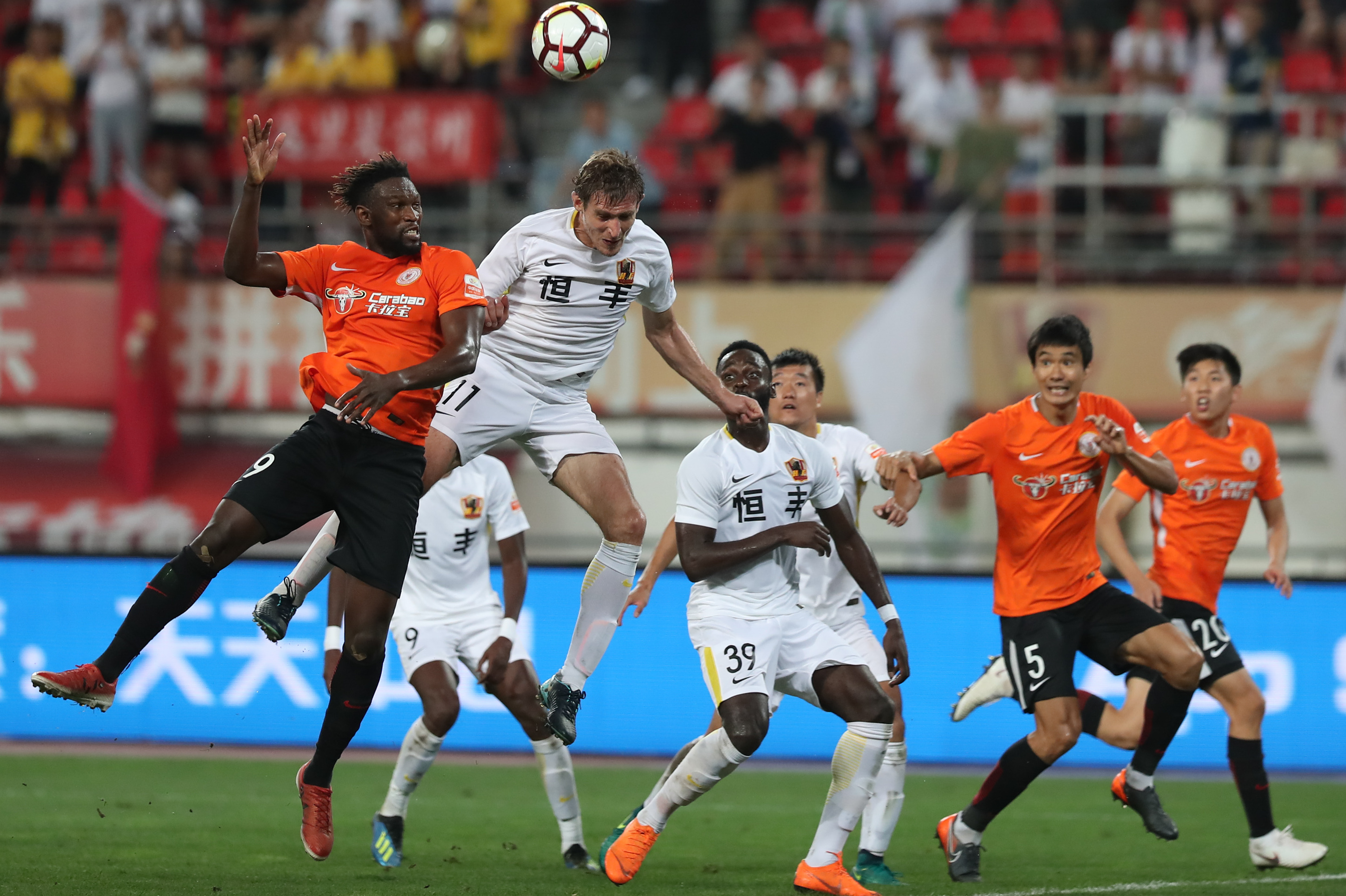 贵州人和战平天津泰达,中超积分季内背的简单介绍 贵州人和战平天津泰达,中超积分季内背的简单介绍