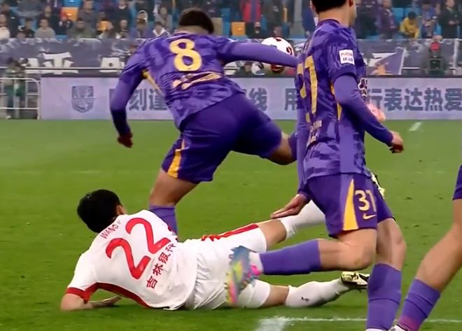 天津泰达主场逼平长春亚泰，保持不败的简单介绍