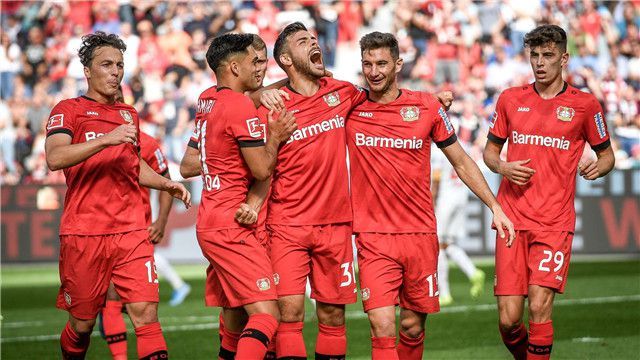 勒沃库森轻取哥伦比亚,C罗统治全场的简单介绍 勒沃库森轻取哥伦比亚,C罗统治全场的简单介绍