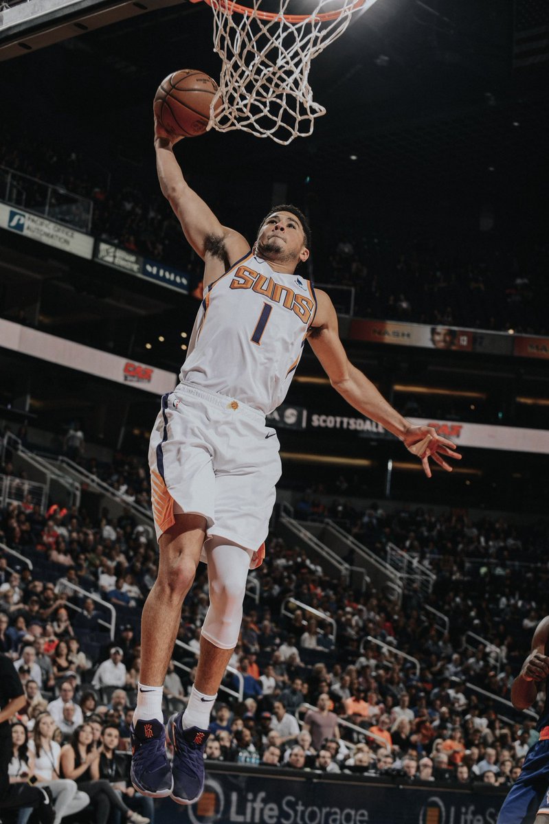 关于热火轻取尼克斯,布克高光表现的信息 关于热火轻取尼克斯,布克高光表现的信息