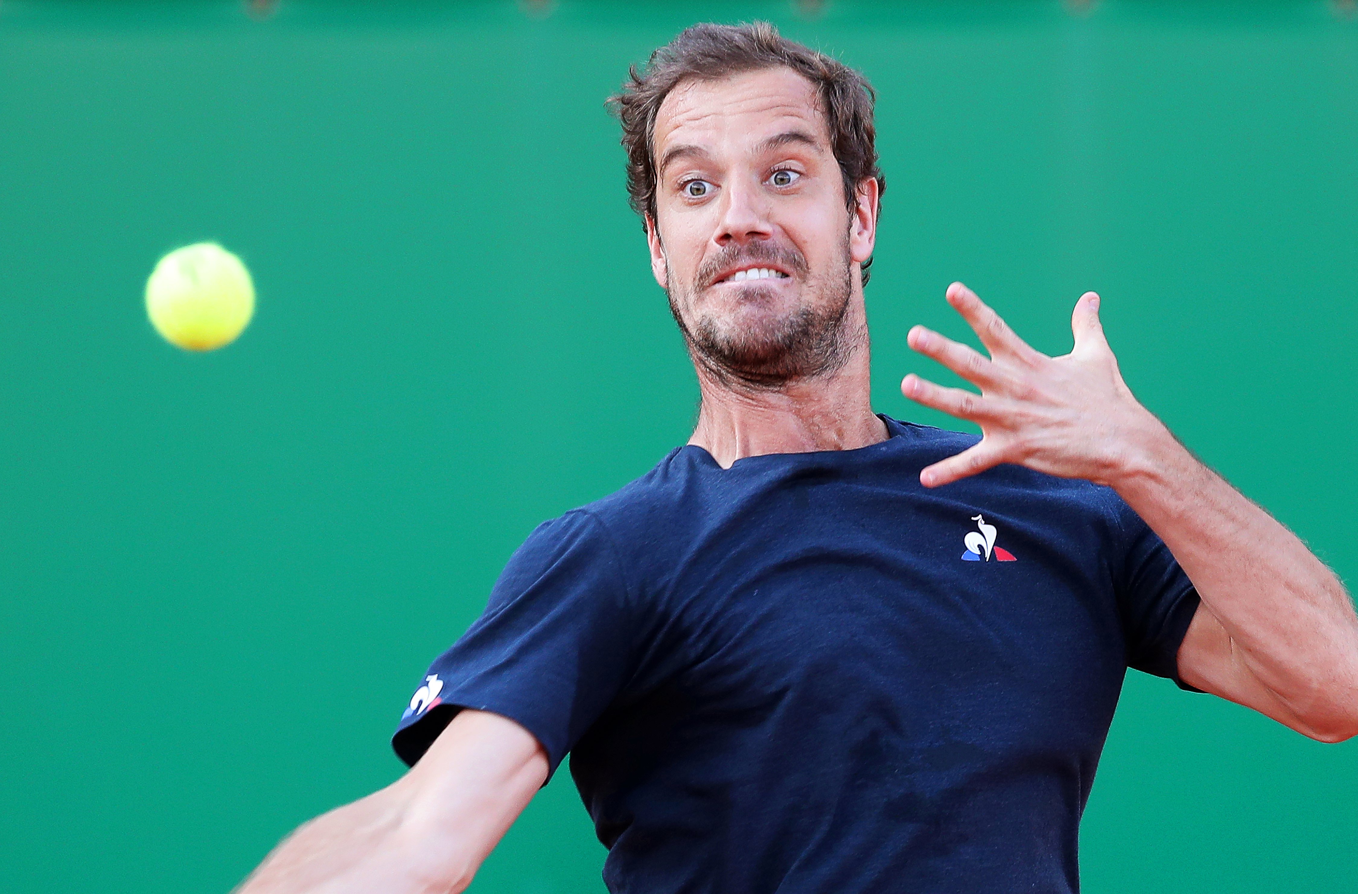 蒙特卡洛大师赛轻取年终总决赛，兹维列夫点燃赛场的简单介绍