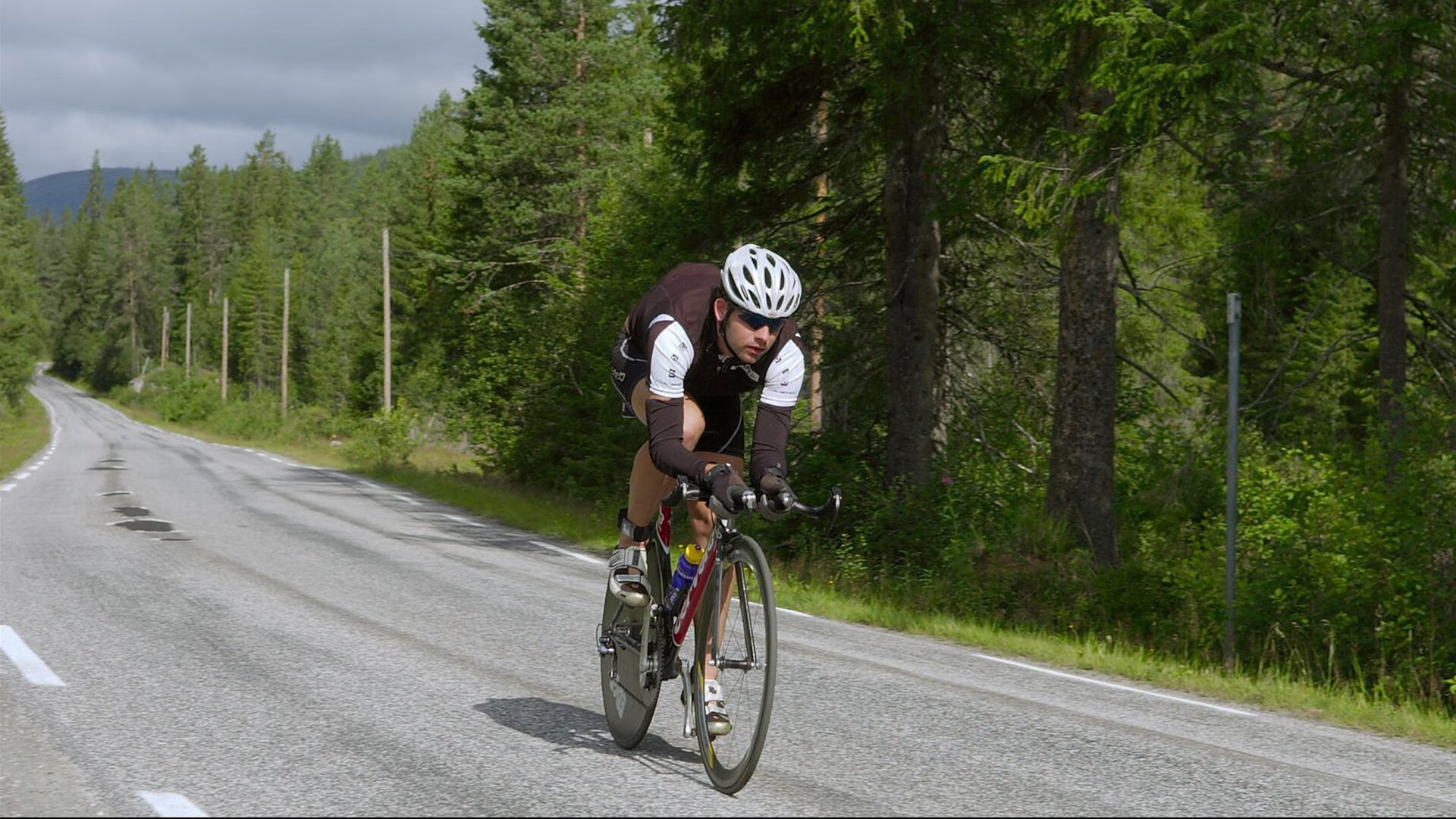 三笘薰加时赛一锤定音！日本2-1逆转秘鲁，雷恩热身赛展现强韧意志