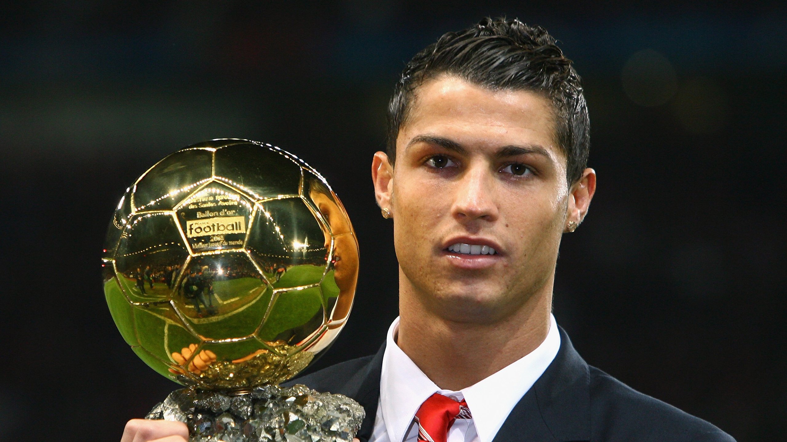 绿茵场外的总决赛，利物浦全面压制摩纳哥背后的战术启示与NBA式焦点战思维