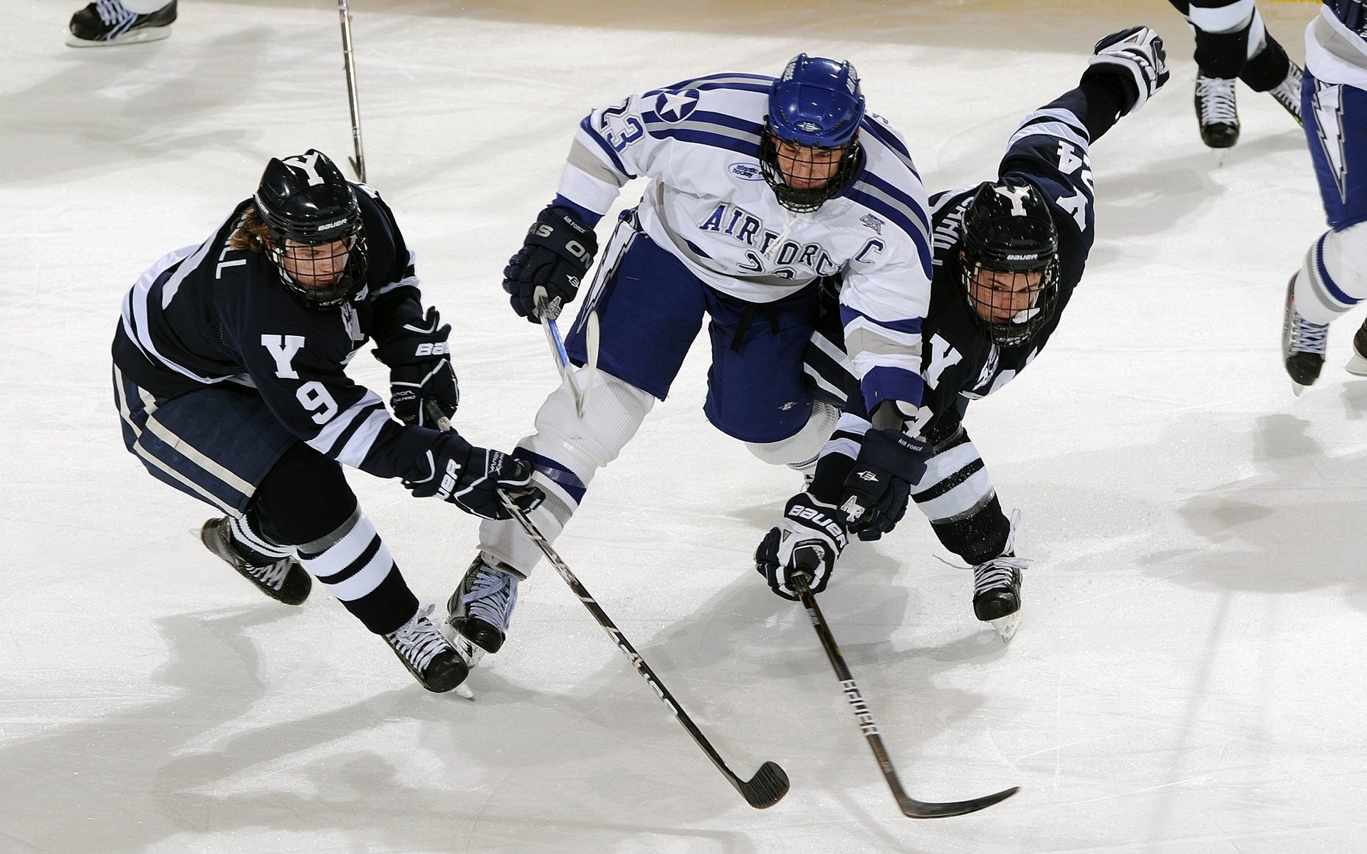 那不勒斯一波流击溃葡萄牙,欧冠决赛上演战术革命